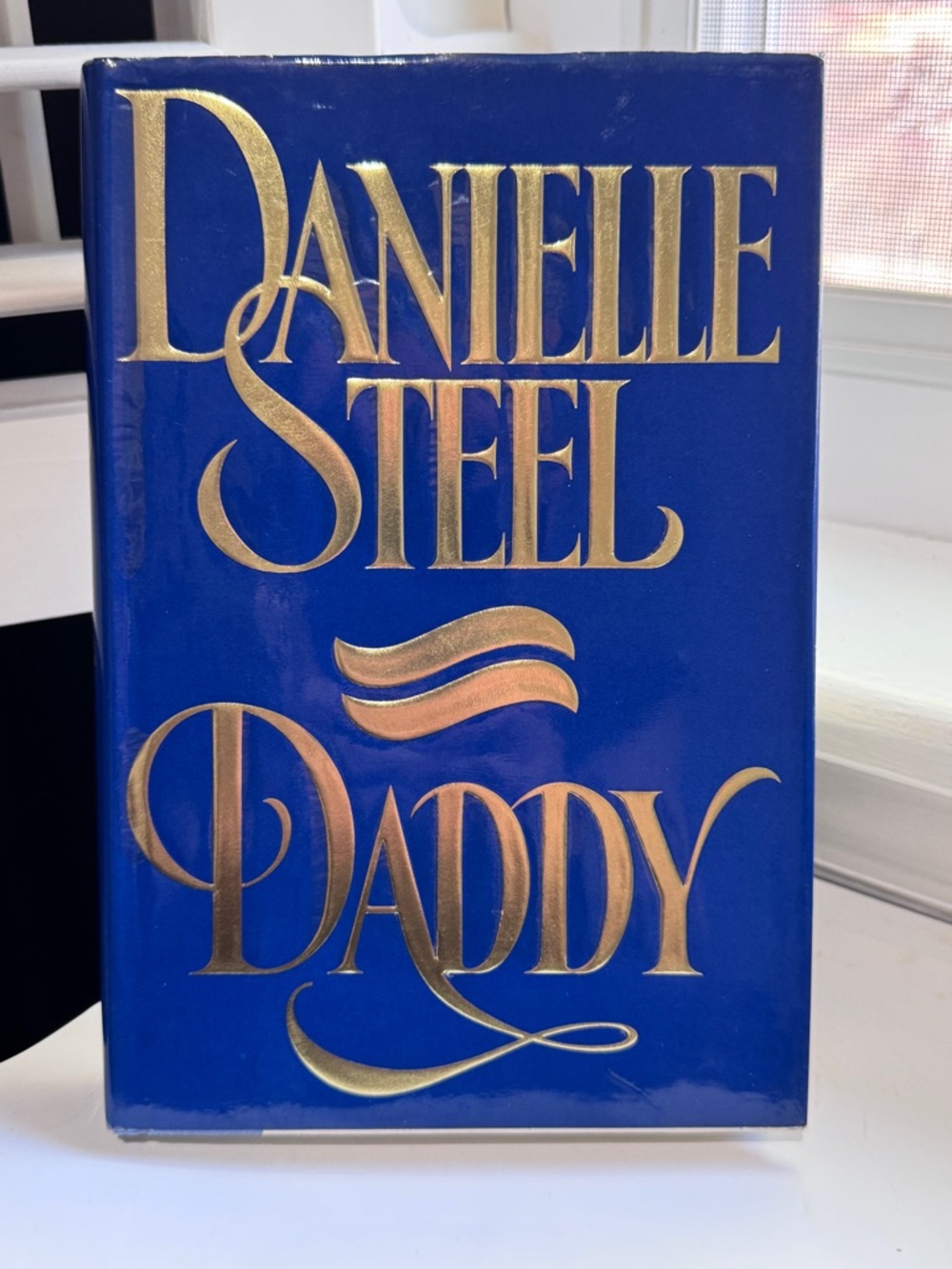 '✨📖 Vintage 89’s Romance Royalty 📖✨ Daddy' Hardcover Book by Danielle Steel ✨